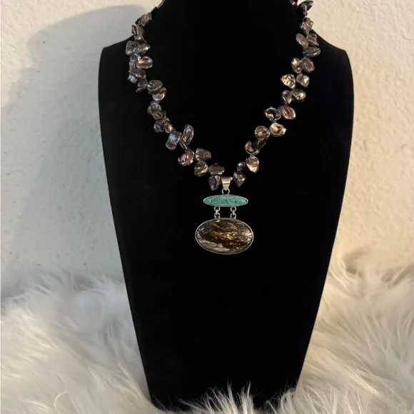 NWOT Freshwater Pearl Necklace with Jasper & Turquoise Pendant - Picture 7 of 8